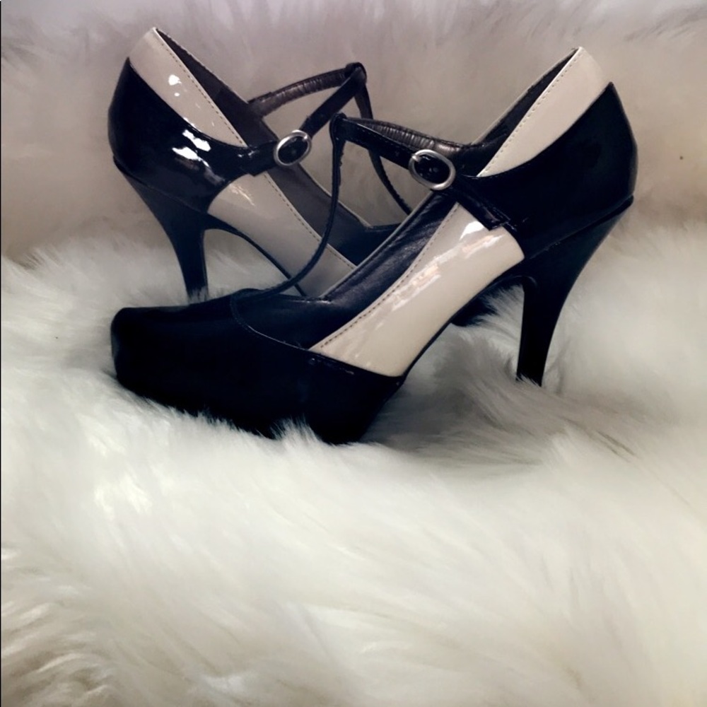 Guess Heels